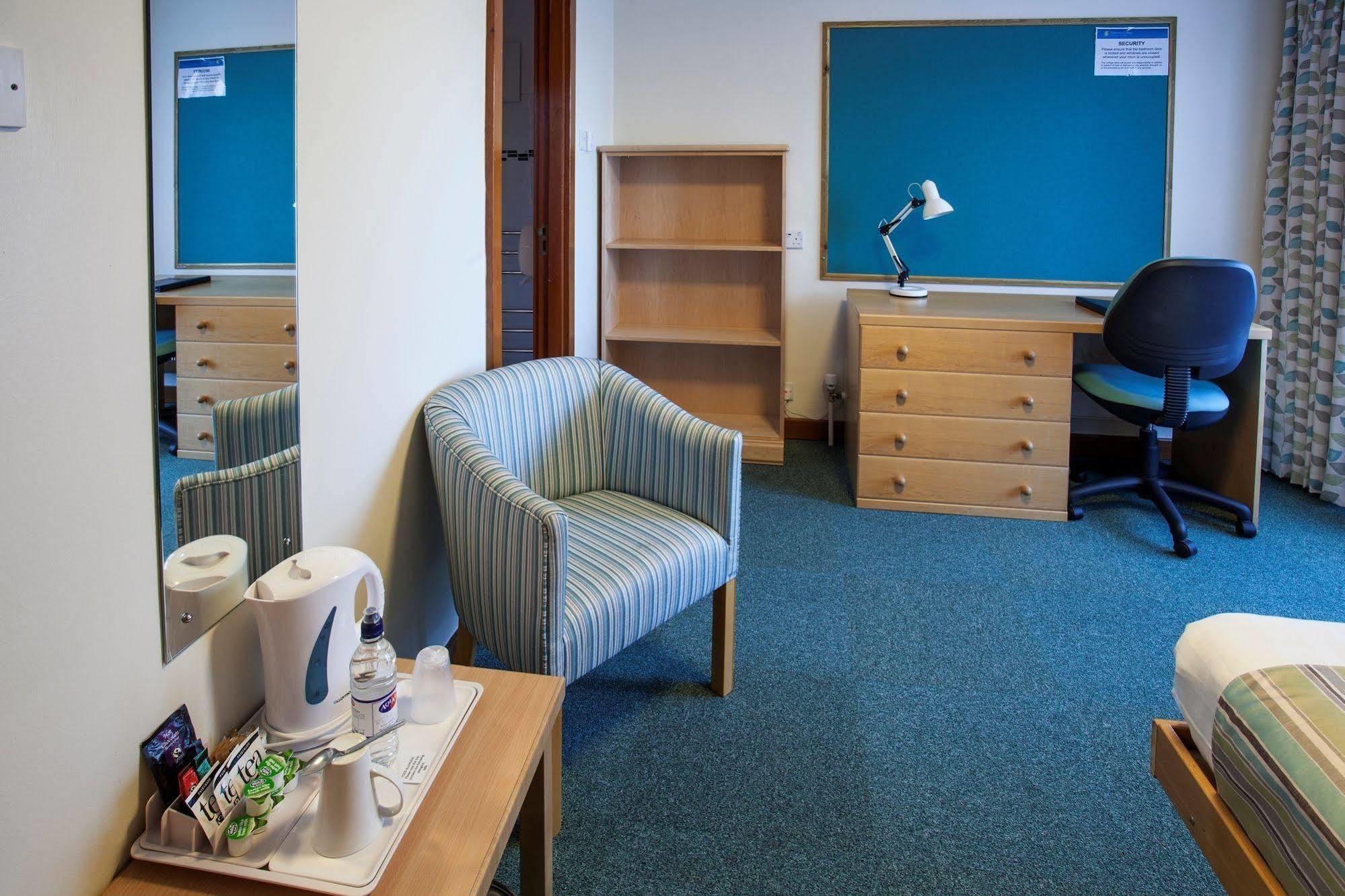 Robinson College - University Of Cambridge Eksteriør bilde